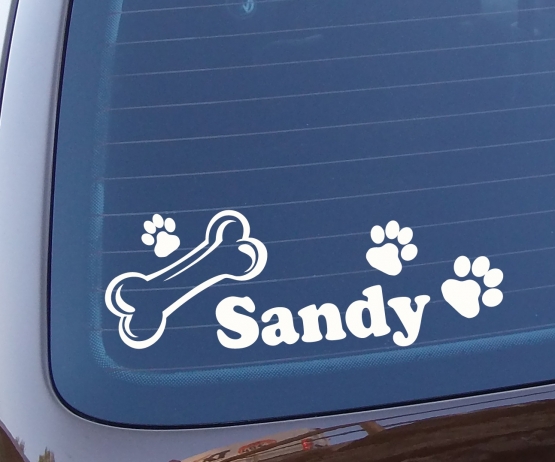Hundeaufkleber fürs Auto mit Namen nach Wunsch gestalten mit Hunde Pfoten  Aufkleber Knochen - Shop